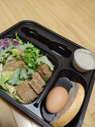 참살이도시락 작심삼일 샐러드도시락 3개 맛보기 새벽배송 또는 택배배송 — 5점을 준 리뷰어가 2021년 9월 올린 사용 사진