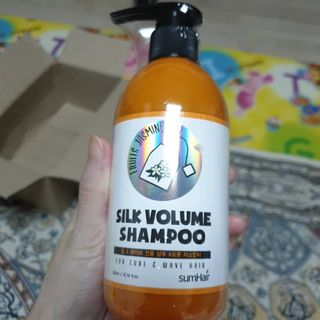 썸헤어 / SUMHAIR 썸헤어 실크 볼륨 샴푸+트리트먼트 프룻자스민티 — 5점을 준 리뷰어가 2021년 7월 올린 사용 사진
