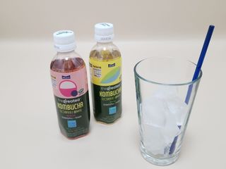 더그레잇티 콤부차 [매일유업] 더그레잇티 44kcal 콤부차 300ml *12개입 (오리지널 6개+베리리치 6개) — 5점을 준 리뷰어가 2023년 7월 올린 사용 사진