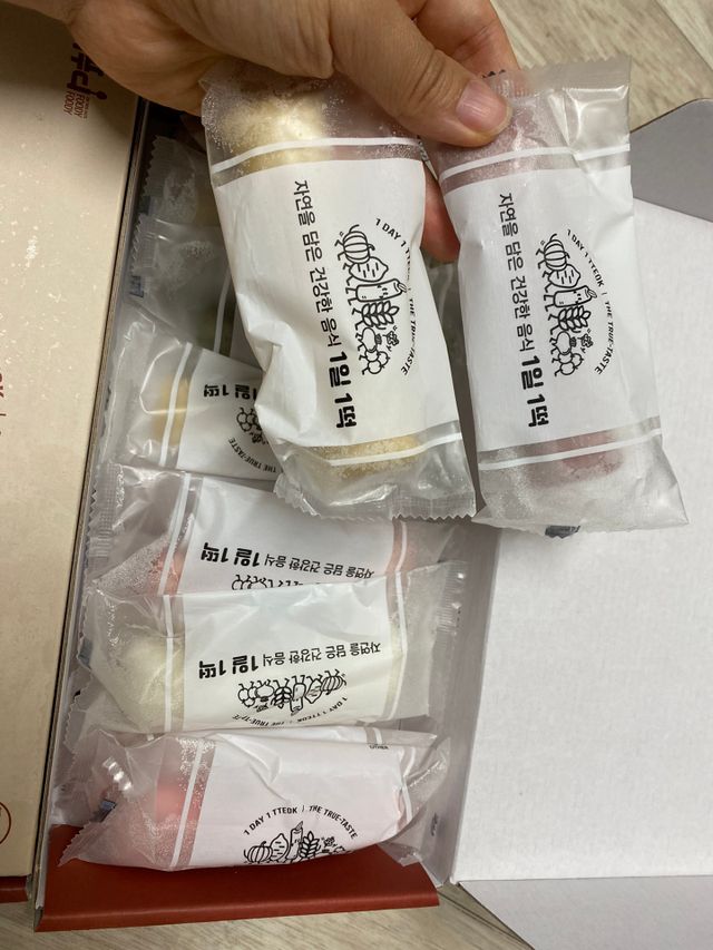 [푸디푸디] 1일1떡!  가래떡 낱개포장 아침식사 식사대용! 7종 세트 혼합 (1BOX=14개입) 리뷰 사진