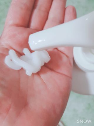 헤어플러스 단백질탈모샴푸 500ml+단백질본드앰플 145ml — 5점을 준 리뷰어가 2021년 3월 올린 사용 사진