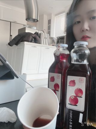 [바이윙클] 페르시아 유기농 석류 착즙주스 750ml 2병 + 선물박스 세트 — 4점을 준 리뷰어가 2022년 3월 올린 사용 사진