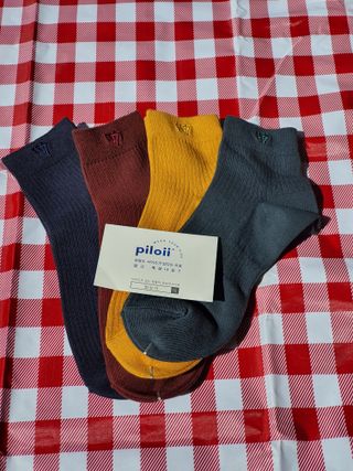 [사이즈가 있는 양말 필로이] 남/여 골지 발목 양말 4족 세트 남【S, M, L, XL】여【S, M, L】_컬러 랜덤 — 5점을 준 리뷰어가 2022년 6월 올린 사용 사진