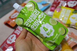 참앤들황토농원 10가지 맛, 입맛대로 스페셜하게~ 가볍게 한 포 땡! 곤약젤리 스페셜 패키지 130ml x 30포 — 4점을 준 리뷰어가 2023년 1월 올린 사용 사진