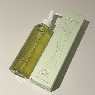 스킨큐어 산다화 순한 클렌징 동백 오일 200ml — 3점을 준 리뷰어가 2023년 4월 올린 사용 사진