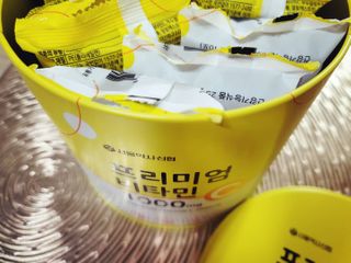 서울약사신협 프리미엄비타민C1000_2.5G x 100포 — 5점을 준 리뷰어가 2020년 12월 올린 사용 사진
