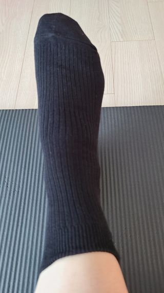 [사이즈가 있는 양말 필로이] 남/여 골지 발목 양말 4족 세트 남【S, M, L, XL】여【S, M, L】_컬러 랜덤 — 5점을 준 리뷰어가 2022년 6월 올린 사용 사진
