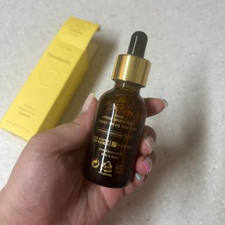 스킨큐어 산다화 비타민c 화이트닝 에센스 30ml — 4.5점을 준 리뷰어가 2023년 9월 올린 사용 사진
