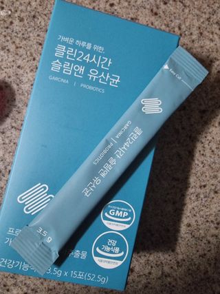 클린24시간 슬림앤유산균 1박스 (3.5g X 15포) — 5점을 준 리뷰어가 2022년 7월 올린 사용 사진