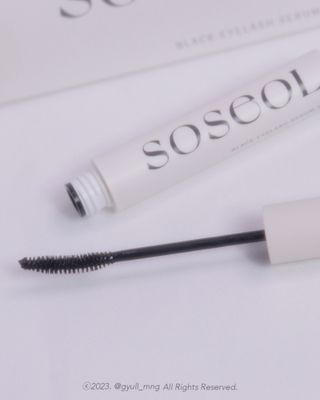 더소설 소설 블랙아이래쉬 세럼 10g(SOSEOL BLACK EYELASH SERUM 10g) — 4점을 준 리뷰어가 2023년 6월 올린 사용 사진