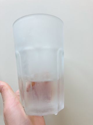 몽베스트 Montbest with Sparkling water Plain 20병 — 4점을 준 리뷰어가 2022년 11월 올린 사용 사진