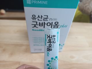 프리마인 유산균 국가지정연구소 선정, 살아있는 생유산균 200억 마리의 힘. 유산균n굿바이옴플러스 — 5점을 준 리뷰어가 2022년 4월 올린 사용 사진