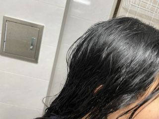 프리마인 더이상 뻣뻣하고 효과없는 탈모샴푸는 NO. 근본부터 케어하는 셀베이스 그린티샴푸(500ml) — 5점을 준 리뷰어가 2023년 4월 올린 사용 사진
