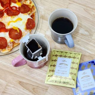 (주)쟈뎅 쟈뎅 클래스 핸드 드립 커피 10P 2종_디카페인 1종+랜덤 플레이버 1종 — 5점을 준 리뷰어가 2021년 4월 올린 사용 사진