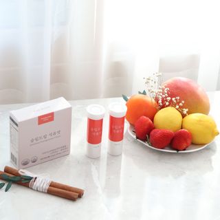[슬림드랍 석류맛] 건기식 다이어트 보조제 겸 비타민 — 5점을 준 리뷰어가 2022년 3월 올린 사용 사진