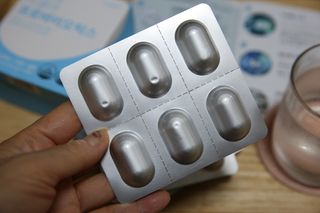 [지셀라] 프로바이오틱스 100억 유산균 보장 (1개월분 / 350mg X 30캡슐) — 5점을 준 리뷰어가 2023년 6월 올린 사용 사진