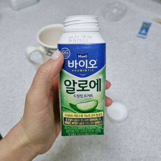 LIVE 매일바이오 알로에 드링킹 요거트 — 4점을 준 리뷰어가 2022년 4월 올린 사용 사진