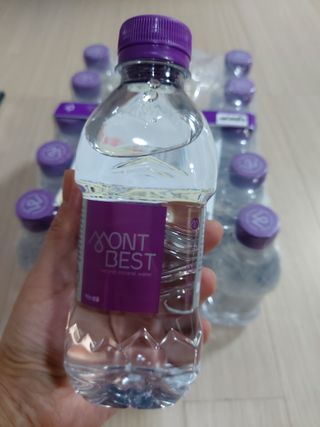 몽베스트 [MONTBEST] 330mL 20병 — 4점을 준 리뷰어가 2021년 10월 올린 사용 사진