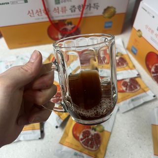 즙한가득 신선한 석류즙 70ml x 30포, 선물박스 — 5점을 준 리뷰어가 2021년 12월 올린 사용 사진