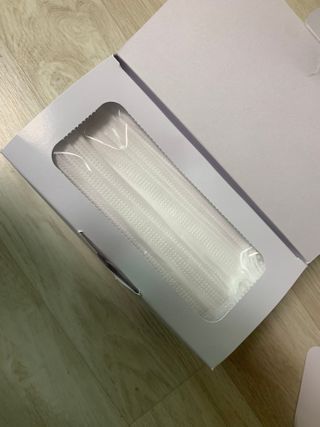 위케어 원데이 덴탈마스크 50매 화이트 대형 국내생산 — 4.5점을 준 리뷰어가 2021년 2월 올린 사용 사진