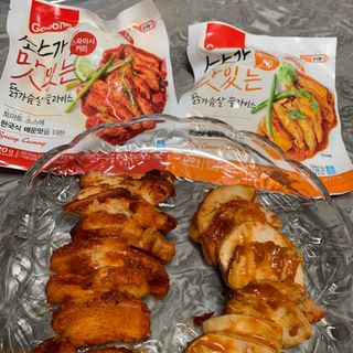굽네몰 [굽네] 소스가 맛있는 닭가슴살 슬라이스 4종 — 5점을 준 리뷰어가 2021년 4월 올린 사용 사진