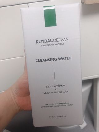 쿤달더마 C.P.R. 시카 pH밸런싱 클렌징 워터 500ml — 5점을 준 리뷰어가 2021년 1월 올린 사용 사진