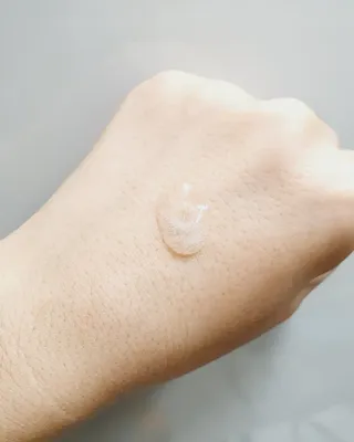 체르엠 스템앤셀 비타민 브라이트닝 에센스 30ml 1개 — 5점을 준 리뷰어가 2021년 9월 올린 사용 사진