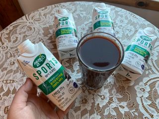 셀렉스스포츠 셀렉스 스포츠 웨이 프로틴 초콜릿 _ 330ml x 12팩 — 5점을 준 리뷰어가 2021년 3월 올린 사용 사진