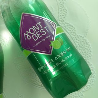 몽베스트 Montbest with Sparkling water Lime20병 — 4점을 준 리뷰어가 2022년 8월 올린 사용 사진