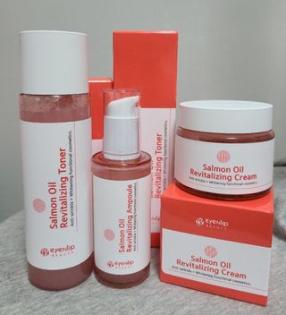 아이앤립 / EYENLIP 아이앤립 연어오일 리바이탈라이징 토너+앰플+크림 3종 세트 — 5점을 준 리뷰어가 2021년 6월 올린 사용 사진