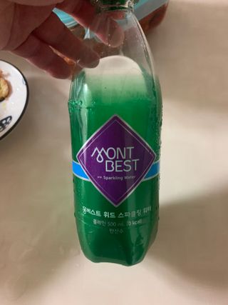 몽베스트 Montbest with Sparkling water Lemon OR Lime 20병(랜덤) — 5점을 준 리뷰어가 2022년 6월 올린 사용 사진