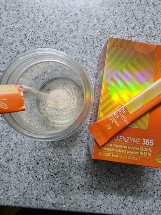 [닥터루템]맛있는 파인애플맛 과채효소 THE파이토엔자임365 1box (30포) — 5점을 준 리뷰어가 2022년 10월 올린 사용 사진