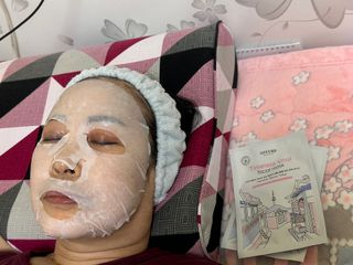 세뚜아(Cettua) 나우[세뚜아] 타임리스 바이탈 페이셜 마스크팩  Cettua Timeless  Vital Mask 4매 — 3.5점을 준 리뷰어가 2024년 2월 올린 사용 사진