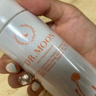 MF프리 [닥터문] 유산균 락토케어 질경초 여성청결제 200ml (폼타입) — 5점을 준 리뷰어가 2022년 7월 올린 사용 사진