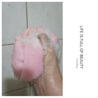 [위켄더스] 기분좋은 하루를 선사해주는 핸드& 바디워시 1종 랜덤발송 — 5점을 준 리뷰어가 2022년 6월 올린 사용 사진