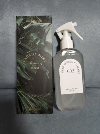 디어포레스트 숲속의 하루 패브릭미스트 (섬유향수/ 룸스프레이) 200ml — 4.5점을 준 리뷰어가 2022년 7월 올린 사용 사진