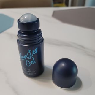 [바록스] 류현진 올인원 바디릴렉싱 몬스터겔 50ml — 5점을 준 리뷰어가 2021년 4월 올린 사용 사진
