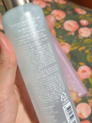 멈칫 X 최준 헤어 앤 바디미스트 소프트블루솝, 마젠타레이디 2종 — 5점을 준 리뷰어가 2021년 9월 올린 사용 사진