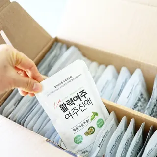 참유원 특허제조 활력 여주진액 여주즙 50포 — 5점을 준 리뷰어가 2022년 1월 올린 사용 사진