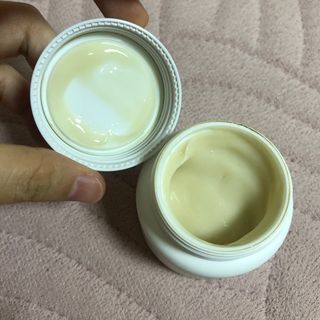 AYU25[아유트웬티파이브]다마스크로즈워터 베이스 천연 수분 촉촉 크림 — 4점을 준 리뷰어가 2021년 4월 올린 사용 사진
