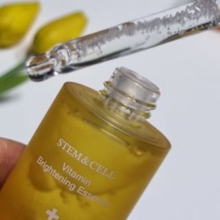 체르엠 스템앤셀 비타민 브라이트닝 에센스 30ml 1개 — 5점을 준 리뷰어가 2022년 2월 올린 사용 사진