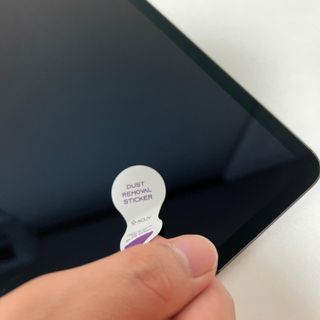 아클리브 Premium 항균 항바이러스 액정 보호필름(iPad) — 5점을 준 리뷰어가 2022년 10월 올린 사용 사진