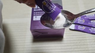 [유산균] 오마이락 프리미엄 포스트바이오틱스 30P — 5점을 준 리뷰어가 2022년 11월 올린 사용 사진
