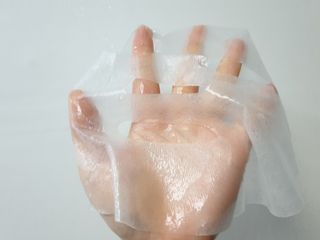 Dr.느루벗 느루벗 EGF FGF 스킨 리커버리 마스크 10장 — 5점을 준 리뷰어가 2021년 3월 올린 사용 사진