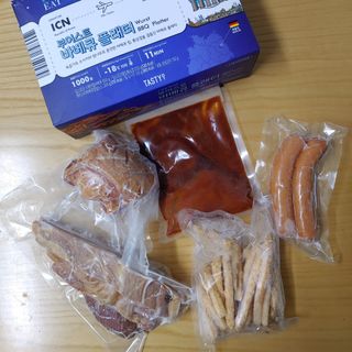 [테이스티나인] [레디잇x부루마불] 부어스트 바베큐 플래터 1000g — 4점을 준 리뷰어가 2022년 4월 올린 사용 사진