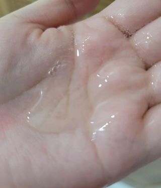 비엔디 프리용[한/영]BnD 바디 미백 겨드랑이 크림 — 5점을 준 리뷰어가 2024년 10월 올린 사용 사진