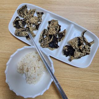 오봉산꽃부각 [만나식품] 오봉산 꽃부각 3가지 맛(오리지널, 새우맛, 매운고추맛) — 5점을 준 리뷰어가 2023년 1월 올린 사용 사진