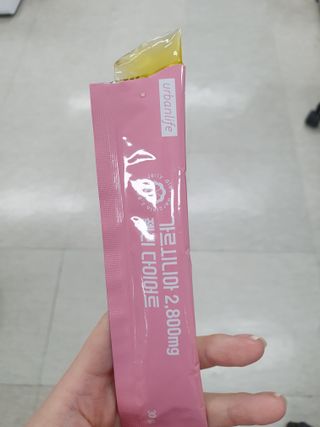주식회사 얼굴반쪽 [얼굴반쪽 가르시니아 2,800mg] x 14포 1주 젤리 다이어트 보조제 체지방감소 — 5점을 준 리뷰어가 2021년 10월 올린 사용 사진