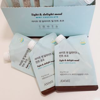아므_이너뷰티 라이트 앤 딜라이트 밀 민트 초코 — 4.5점을 준 리뷰어가 2021년 8월 올린 사용 사진