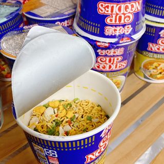 NISSIN 닛신 컵누들  4종 - 씨푸드오리지날, 씨푸드 스파이시, 씨푸드 커리, 씨푸드 XO소스 — 3.5점을 준 리뷰어가 2022년 5월 올린 사용 사진